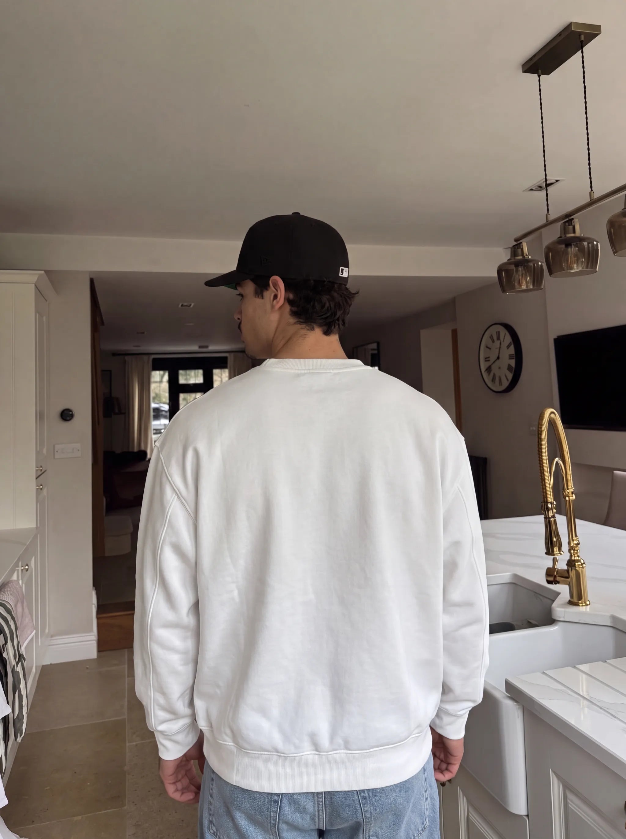Badge Sweatshirt