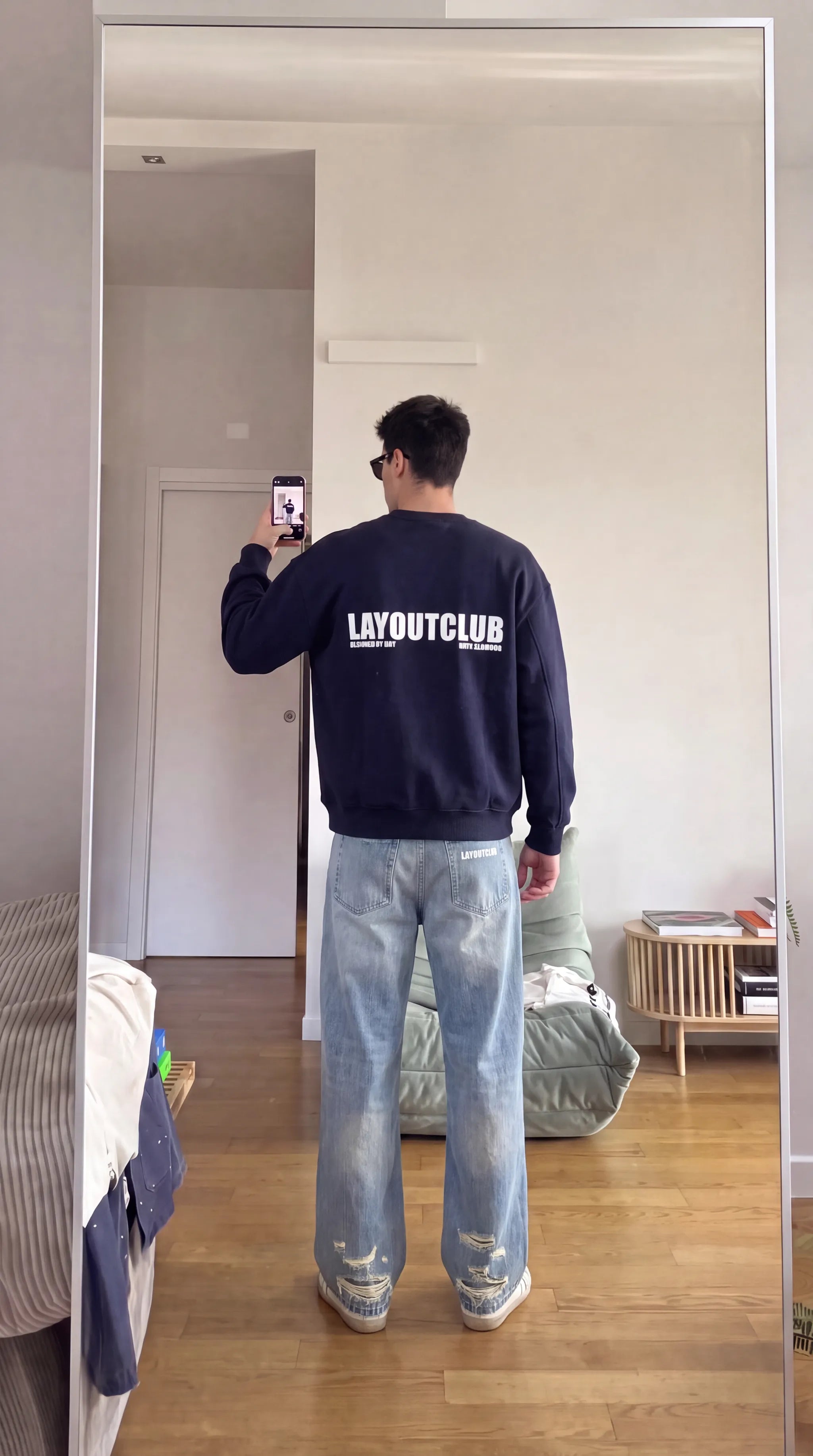 Nonclassic Denim Jeans